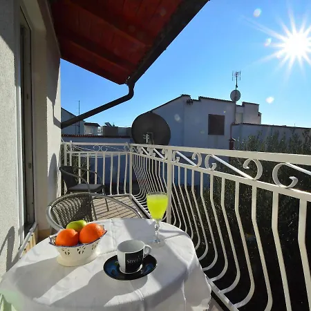 Enea Apartment